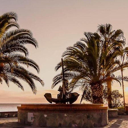 Casa Vacanze Il Paese Dipinto Montegiordano Exterior foto